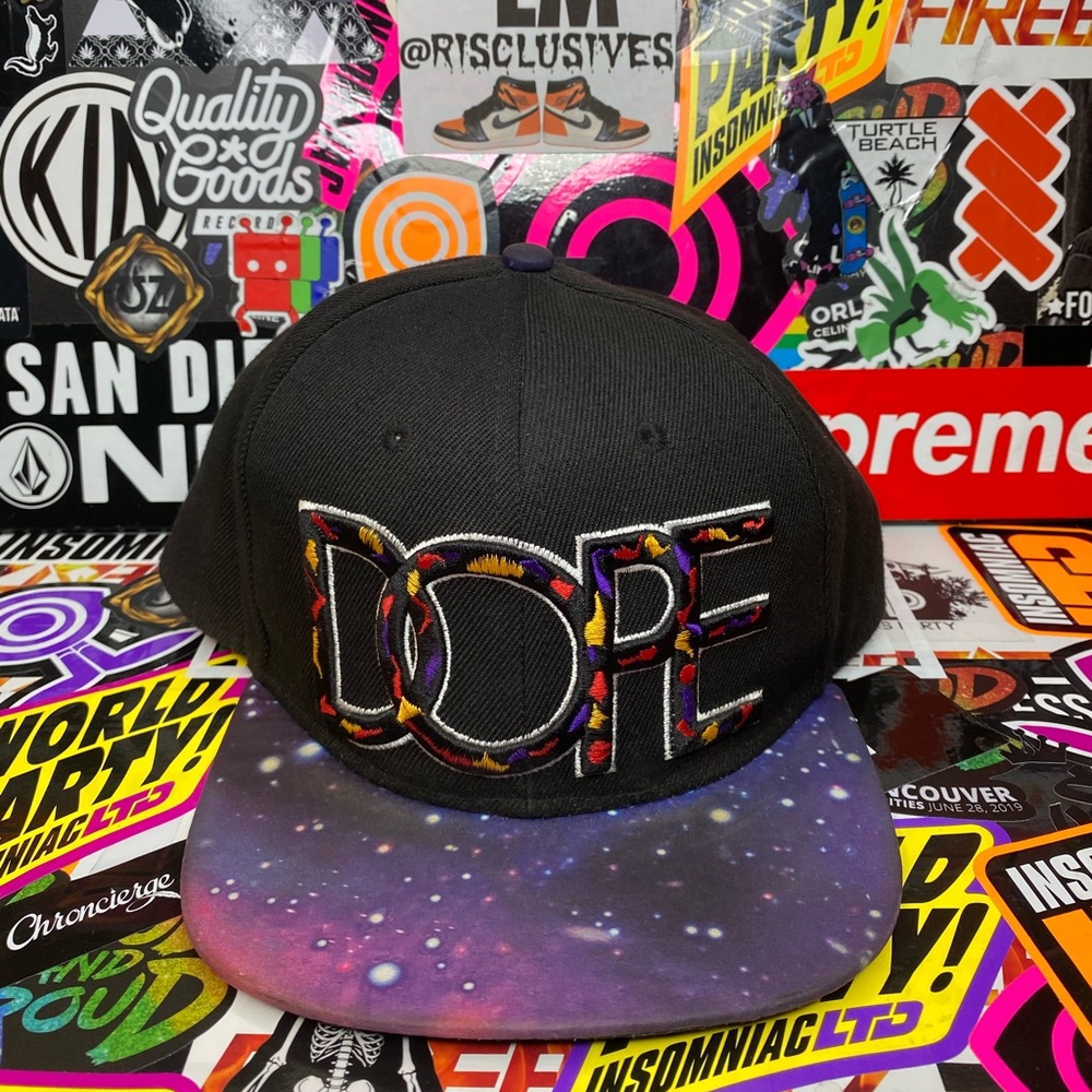 DOPE RETRO LOGO GALAXY BRIM SNAPBACK